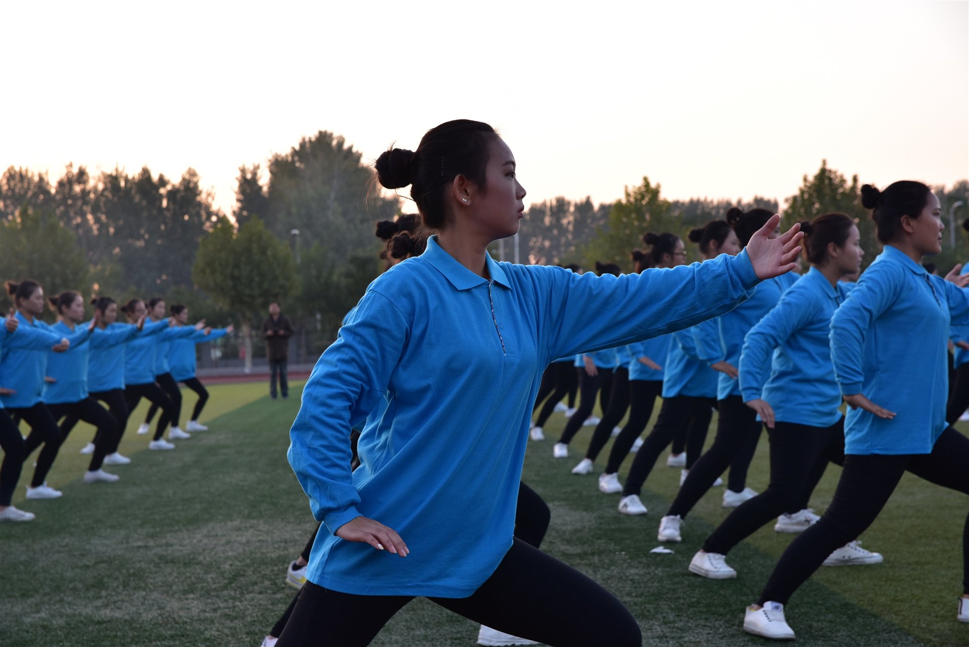 E:竞赛与训练6-2017学年体育竞赛 -校内竞赛 -太极拳6年太极拳照片生命科学学院3.JPG